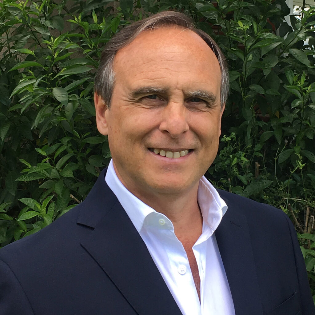 Juan Solari - Fundador EurekaEmpresas - Coach Senior